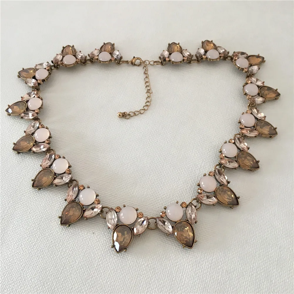 

CLASSIC NECKLACE ALL AROUND STATEMENT WATER DROP FLOWER PEACH MINT NACKLACE FOR WOMEN GIRL