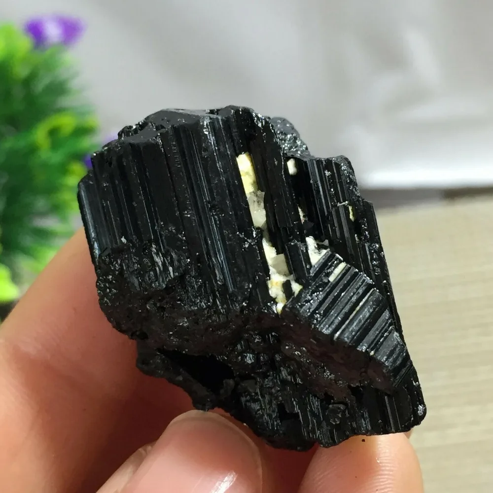 Натуральный черный турмалин кварцевый хрустальный камень образец минерала Рейки Исцеление украшения дома для продажи 1 шт
