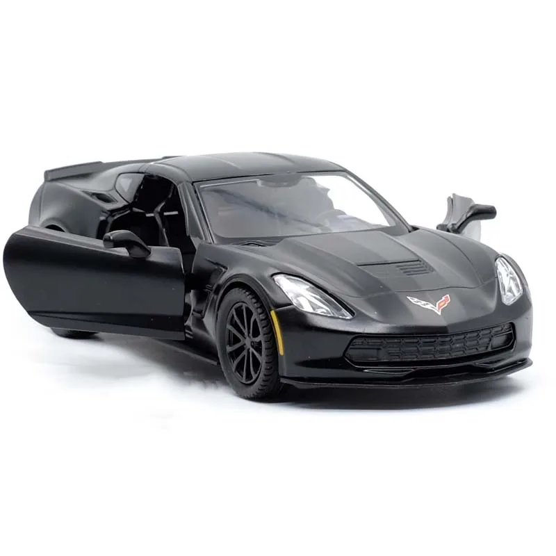 1:36 Chevrolet Corvette C7 металлические Литые под давлением машинки, игрушка с оттягиванием, модель автомобиля из сплава, миниатюрные детские игрушки