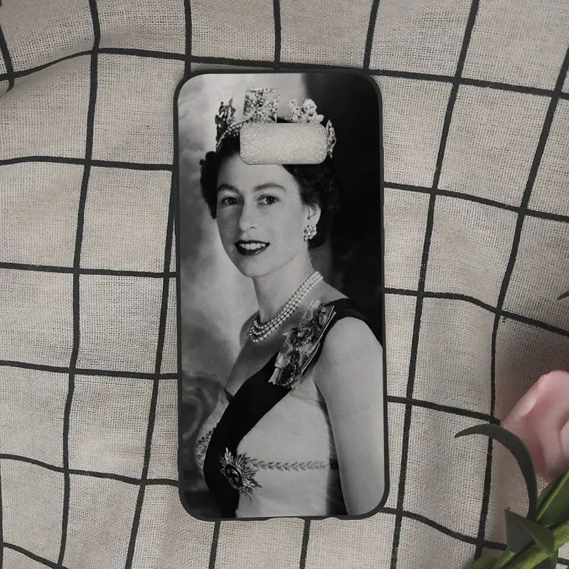 The Queen Elizabeth II Princess Solid