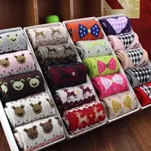 5 пара/лот; ; женские носки; сезон осень-зима; толстые шерстяные теплые Повседневные носки; женские теплые хлопковые носки с героями мультфильмов; Рождественский подарок