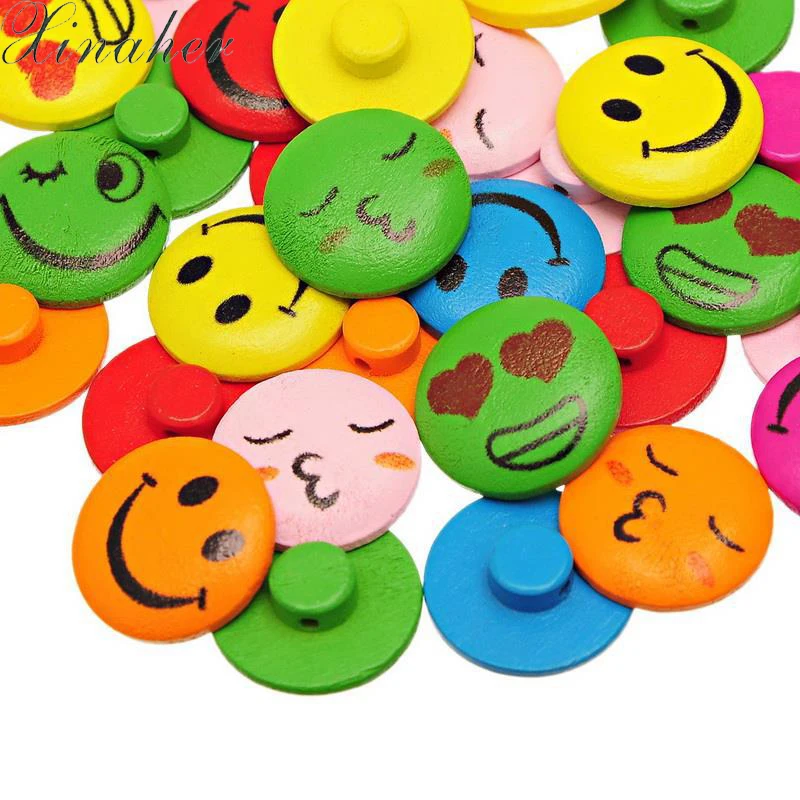 30Pcs-Lot-Mixed-jeans-buttons-DIY-Wooden-Buttons-Expression-smile-face-Pattern-Decorative-Buttons-Fit-Sewing (3)