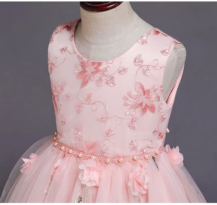 11343796841_1598429703