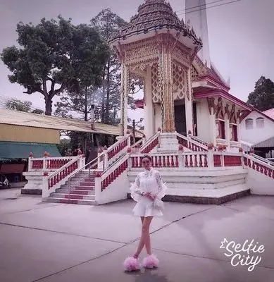 22