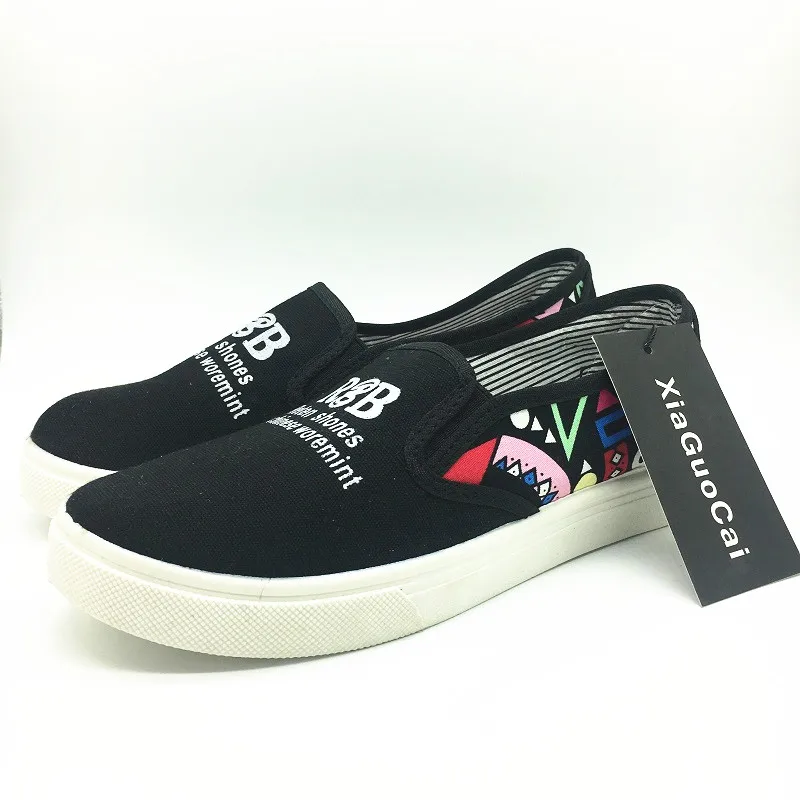 Women Casual Shoes footwear Fashionable vulcanization Rubber 2017 Canvas shoes Slip-On Breathable Graffiti women Flat shoes (3)