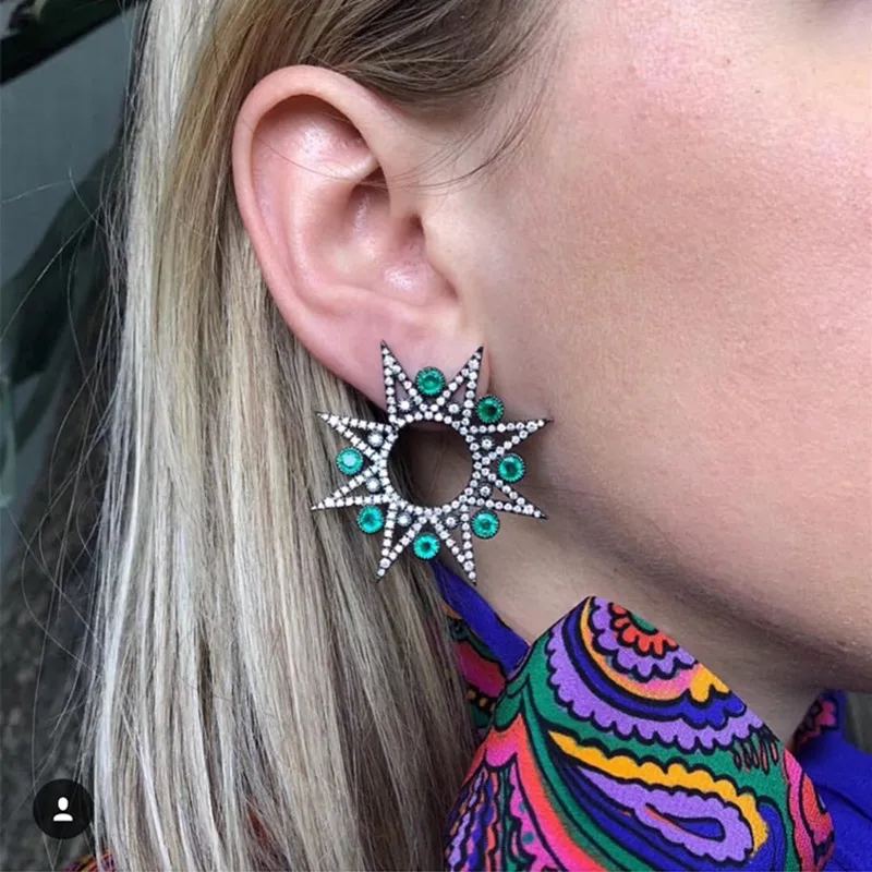 

Junlead Retro designer Boho Vintage Statement Luxury Crystal Earring Fashion Sun Star Stud Earring for Women Jewelry Wholesale
