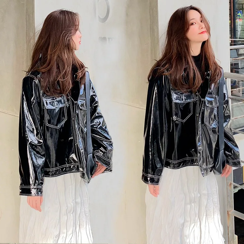 

Short Black Loose and Bright Surface Simple BF Locomotive Jacket with PU Lapel and Single-row Button 2019 Coats Jackets Women