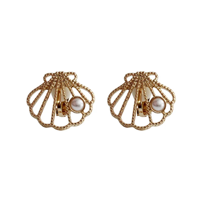 

Korean Small Cute Imitation Pearls Gold Color Hollow Shell Shape Clip Earrings without piercing For Women Young Girls