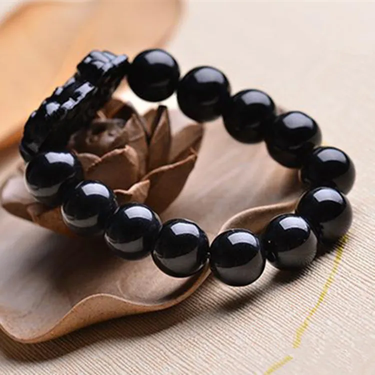 3170149136_1806244414