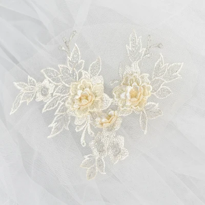 2 шт цветной 3D цветок кружева аппликация вышитый материал отделка для DIY свадебное платье вуаль аксессуары - Цвет: champagne