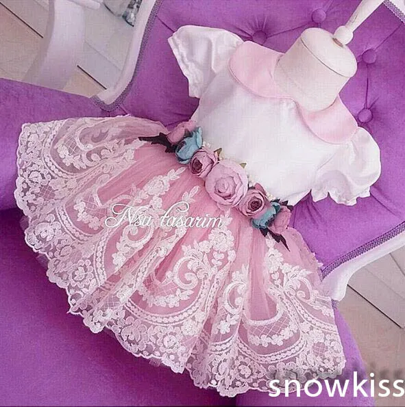 

New 3D Flowers Lace Knee-Length flower girl dresses with Bow Short Sleeves baby Birthday Party Dress wedding occasion ball gowns