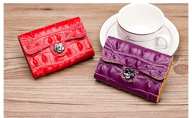 Lomelobo Split Leather Unisex Card Holder Alligator Women credit cards Wallet Men ID Card Purse Ladies Fashion Bank Cards Wallet HCL406 Details (10)