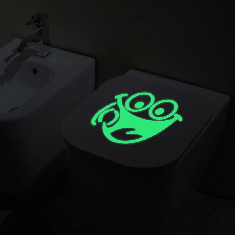 

Smiling Luminous Toilet Sticker Creative Glow in the Dark Bathroom Sticker Washroom Door Sign Sticker WC Wall DIY Indicator