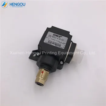 

2 Pieces DHL Free Shipping Hengoucn dedicated Oil road sensor Black SKF DS-W12-4-R-S1 00.250.0721/03