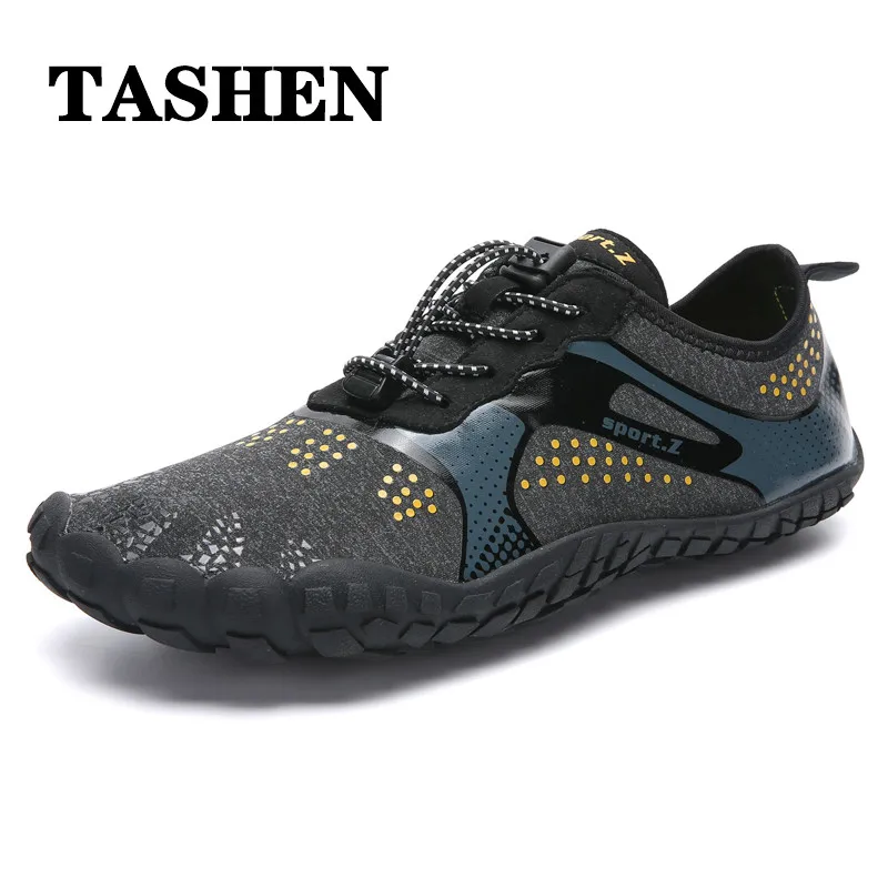 

2019 Outdoor mens water shoes gym Women Aqua Swimming Footwear Seaside Cheaper Breathable Quick dry Beach Five fingers Shoes