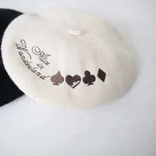 Новинка; сезон зима-осень; модная повседневная женская шапка с мехом кролика; вышивка; берет; шапка; Цвет черный, белый; покерная вышивка; шапка