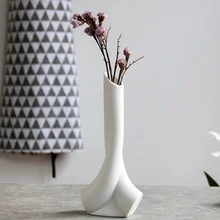 Абстрактная керамическая ваза в форме дерева ручной работы настольная фарфоровая Цветочная кувшин Орнамент Ремесло Аксессуары для декора комнаты и сувенирный подарок