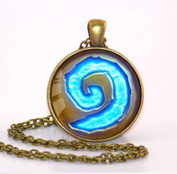 

2017 New Wow World Of Warcraft Hearthstone Glass Round Pendant Charm Necklace Jewelry Chain Blue Pendants Jewelry Women Gift HZ1