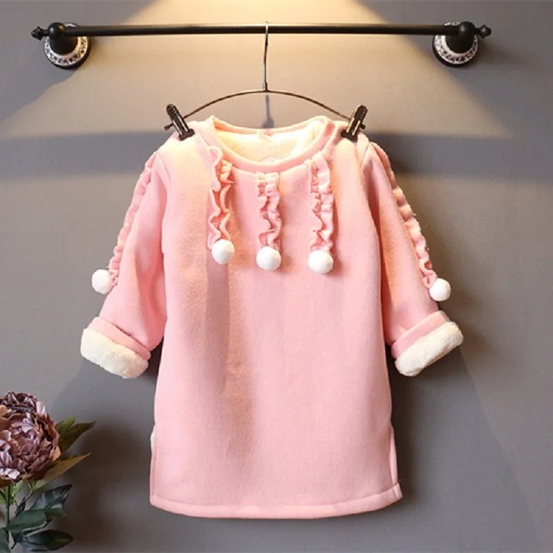

fashion autumn and winter Korean version of the new children's wear children's ball plus velvet thick sweater dress sweet bottom