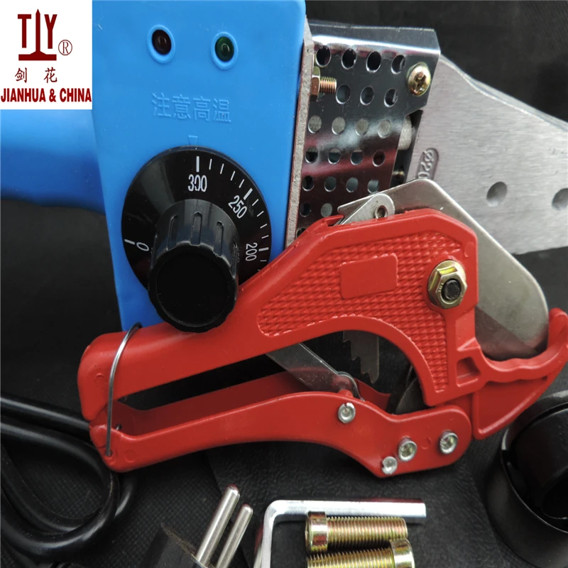 DN20-32mm AC 220/110V 600W Plumber Tool Pvc Welding Machine Plastic Pipe Welder Ppr Tube Welding Machines With Cutter Paper Box DN20-32mm AC 220/110V 600W Plumber Tool Pvc Welding Machine Plastic Pipe Welder Ppr Tube Welding Machines With Cutter Paper Box