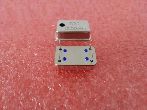 Кварцевый генератор с активной компенсацией температуры TCXO10.24MHZ10,25 mhz +-1ppm (art.: 7a40558cd) - 7a40558cd