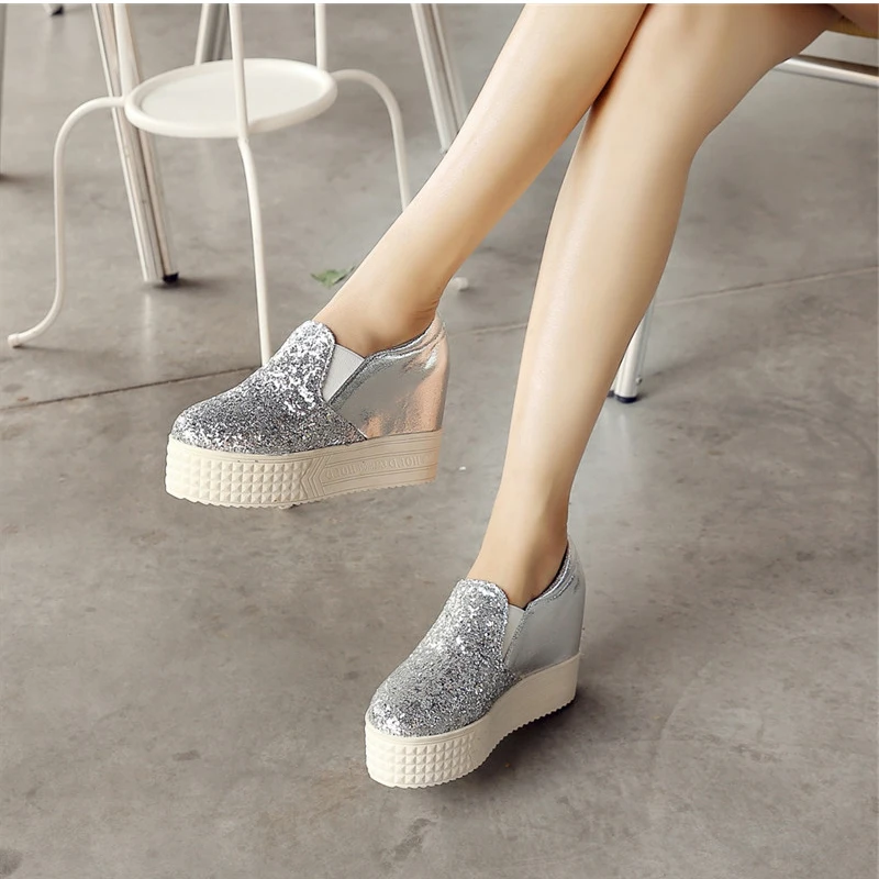 

2019 Spring Autumn Glitter Platform Loafers Thick Platform Shoes Woman Large Size 31-43 Slip-On Height Increasing Flats Women