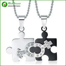 Moda de acero inoxidable 316l rompecabezas amor colgante de collar pareja Set del amante regalo de san valentín ( un par ) envío gratuito PD0124