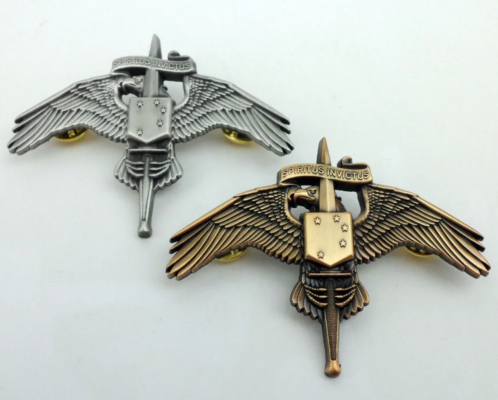 

USMC MARINE RAIDERS INSIGNIA BADGE USMC MARSOC WINGS BADGE PIN TWO DARK COLORS