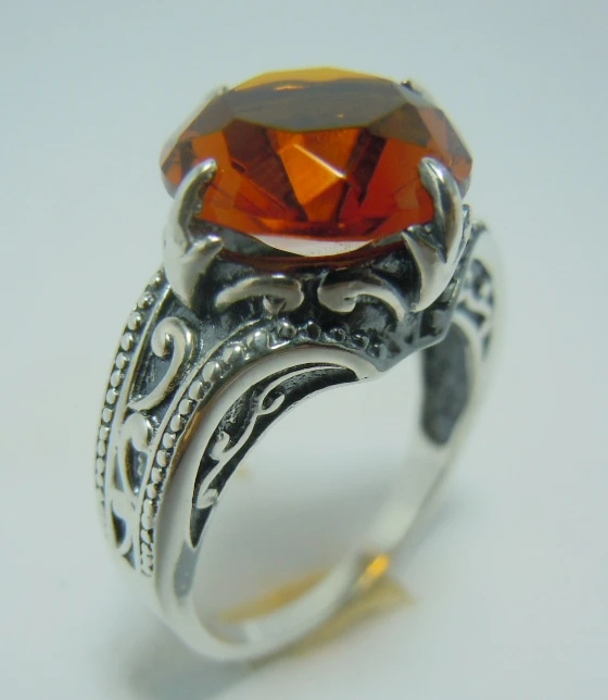 

Free shipping can DIY custom classic personality pattern han edition joker ancient silver ring