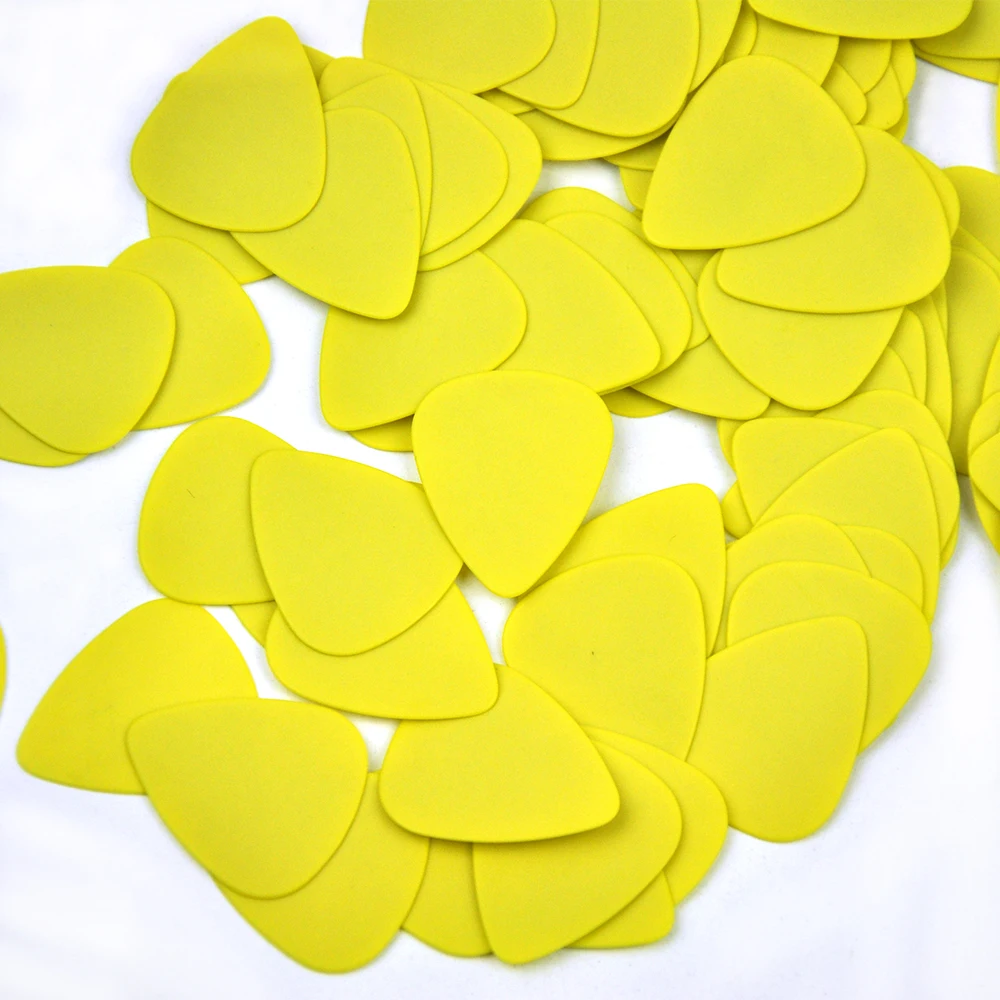 0.71mm yellow delrin picks 3