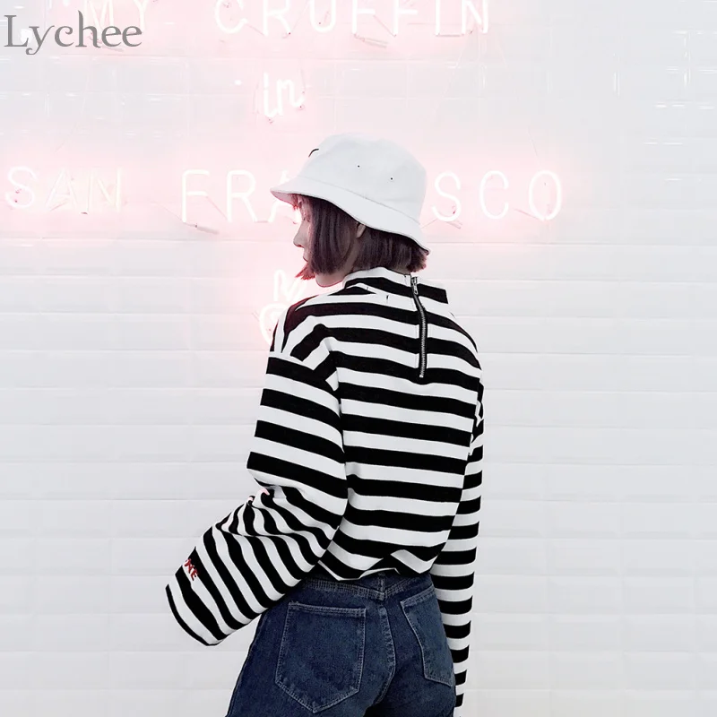 Футболка Lychee Женская весенне осенняя с буквенным принтом и вышивкой в полоску