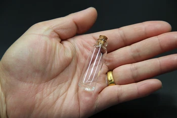 

200pcs 16*50*5mm 5ml Mini Glass jars Cute Mini Wishing Cork Stopper Glass Bottles Vials Jars Containers For Weeding Party Decor