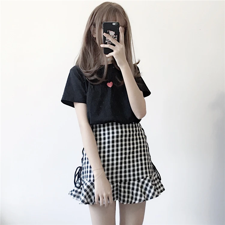

Spring and summer women's Korean version of the college style bow tie with high waist flounces hip short skirt half skirt