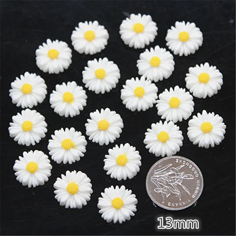 White Daisy Flower Resin Flatback Cabochon for DIY Jewelry and Phone Decoration