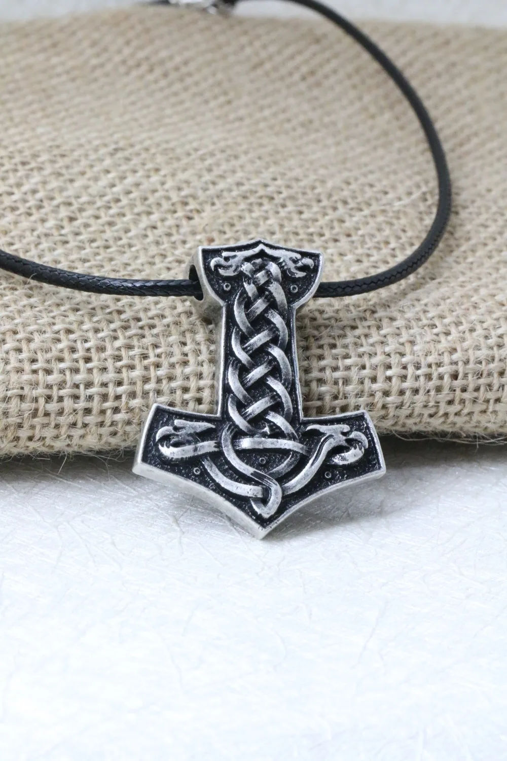 

LANGHONG 10pcs Norse Vikings Pendant Legendary Viking Double Drogan Amulet Pendant Nordic Talisman Pendant