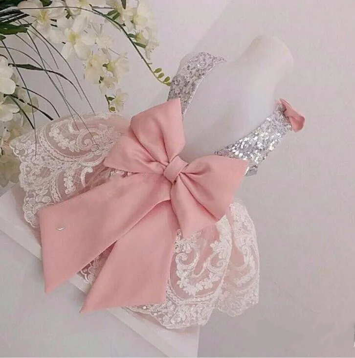 

Puffy Tulle Girls Dresses with Bow Lace Sequins Baby Girls Birthday Party Dress toddler Girl Pageant Dresses Custom Size 0-24M