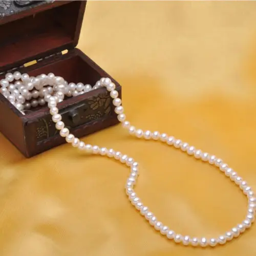 

2016 + 8-9mm Perfect round Genuine white akoya pearl necklace14k Gold 54''r