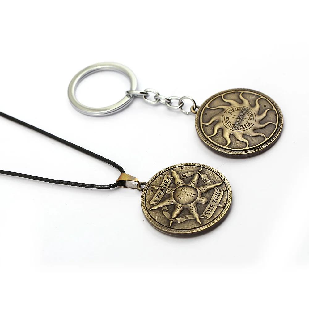 HSIC Dark Souls 3 llavero Solaire de Astora Sun emblema Metal aleación escudo llavero titular llaveros hombres coche Chaveiro HC12929 HSIC Dark Souls 3 llavero Solaire de Astora Sun emblema Metal aleación escudo llavero titular llaveros hombres coche Chaveiro HC12929