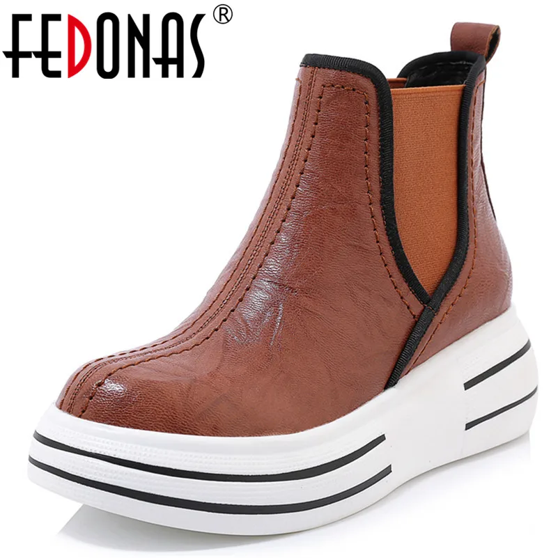 

FEDONAS Quality Genuine Leather Women Ankle Boots 2020 Autumn New Round Toe Platforms Flats Short Boots Party Casual Shoes Woman
