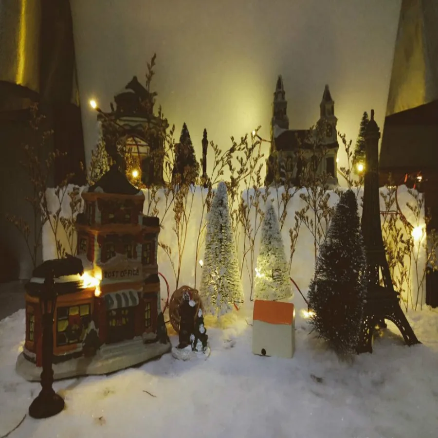 snow model train layout  (9)