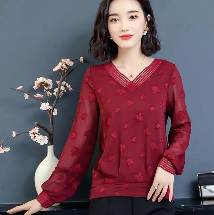 

Fashion woman blouses Long sleeve women's shirt floral clothing loose feminine Plus Size Lace blouse