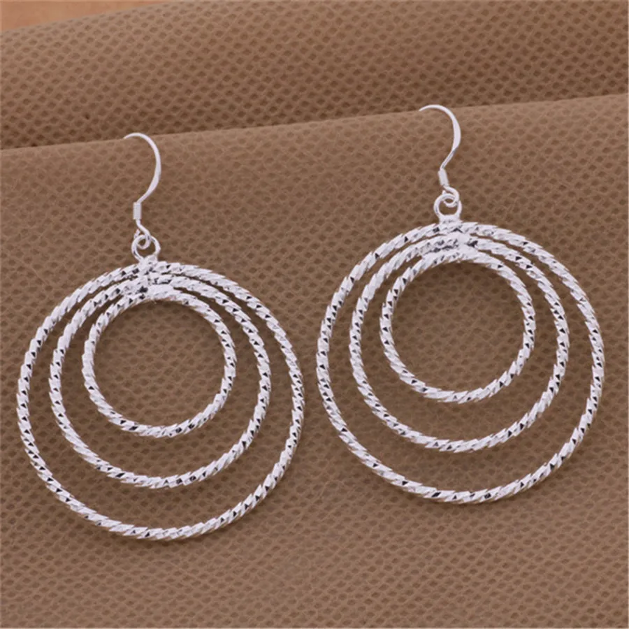 

wholesale fashion silver color earrings nice party elegant cute women Charms wedding classic jewelry Round lovly gift LE054