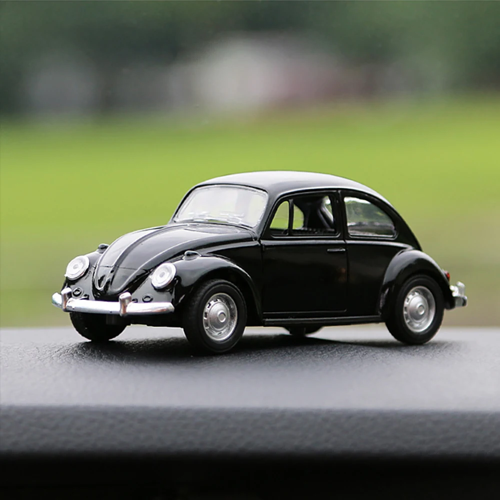 Car Ornament Vintage Alloy Car Model Decoration Dolls Automotive Beetle Cute Retro Auto Interior Da