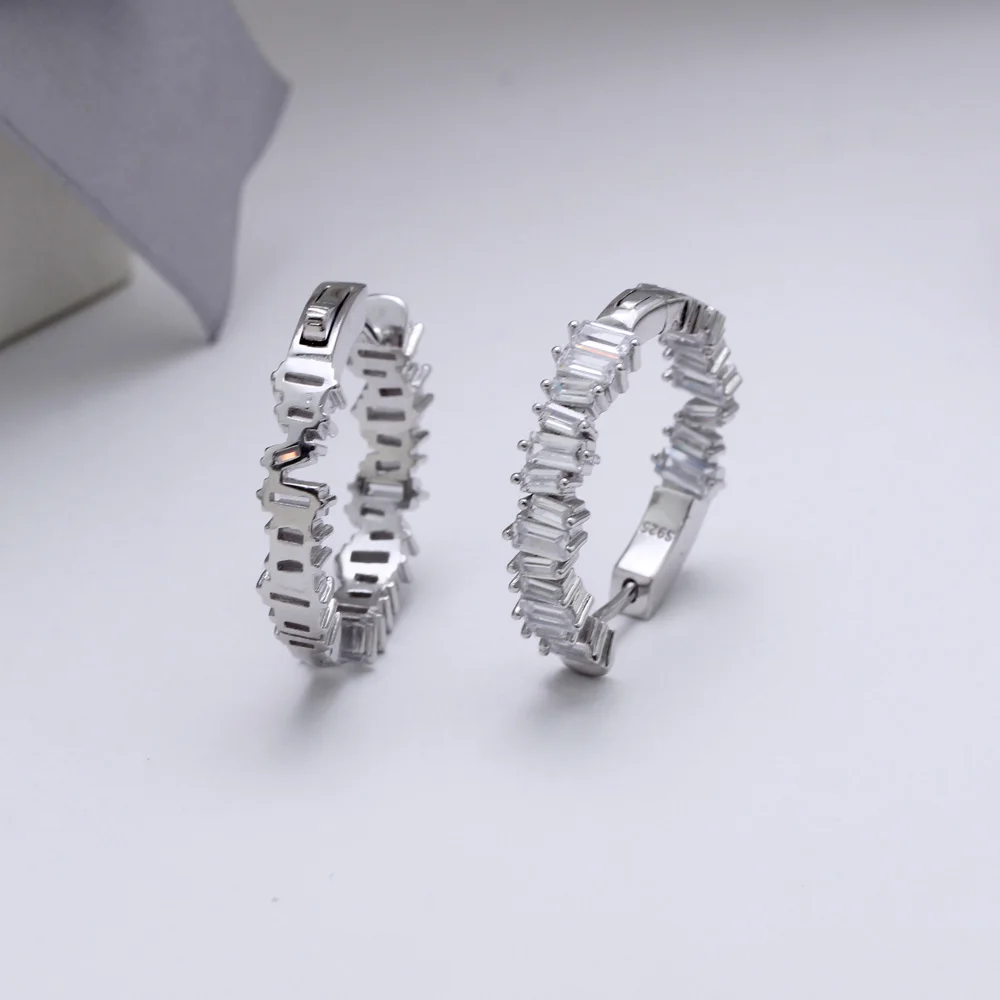 Серьги кольца из серебра 925 пробы с фианитом диаметр 25 мм|Серьги-кольца| |
