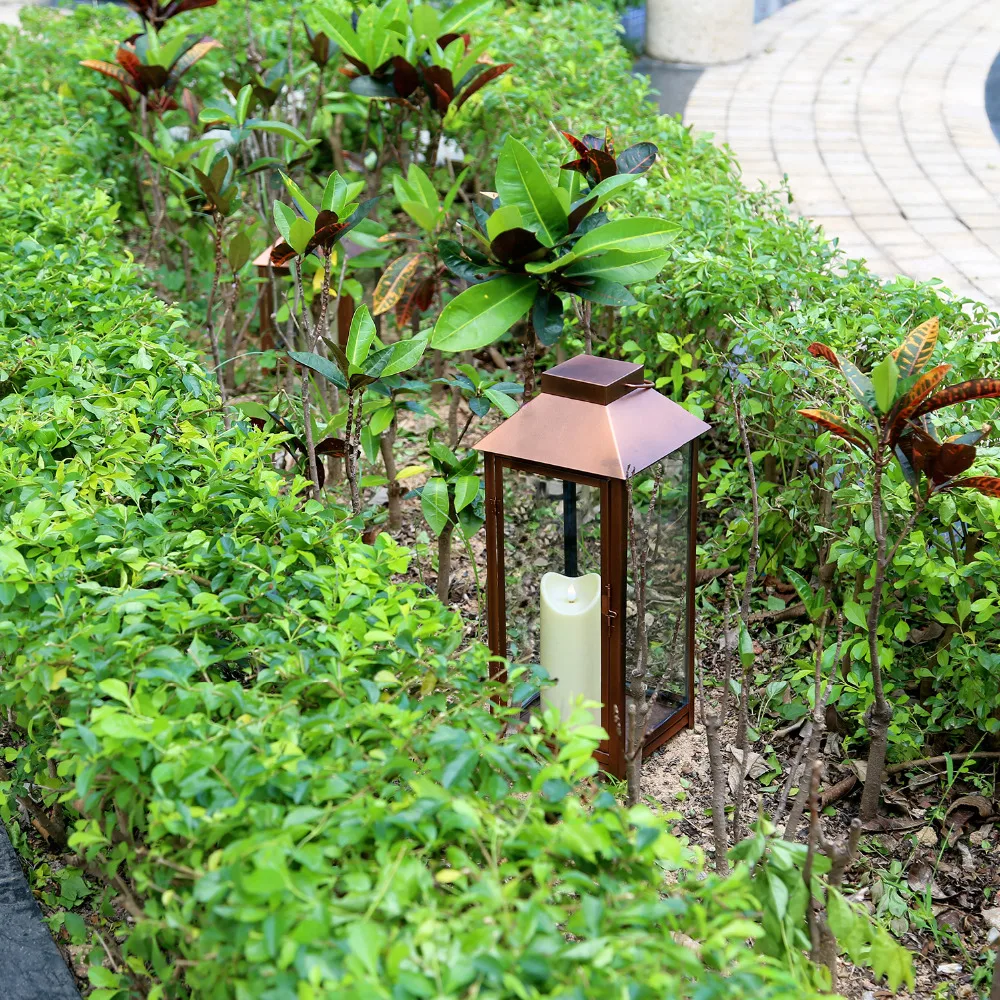 outdoor lantern (25)