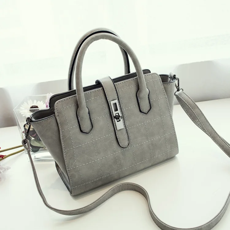 

2016 new fashion women handbag lady leather shoulder bag lock messenger bag