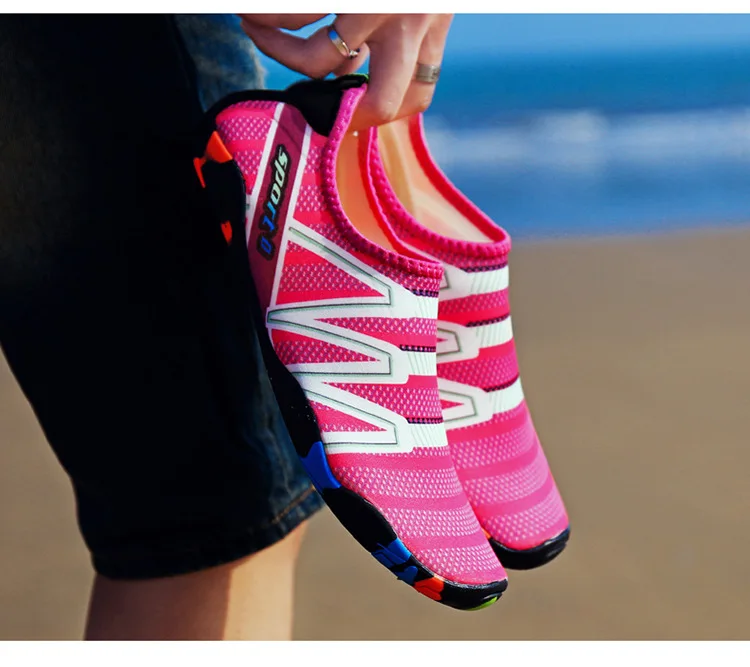 

Men's Sneakers Swimming Shoes Barefoot Shoes Women Sea Beach Surfing Water Sports Aqua Shoes Wading Athletic Footwear Slippers