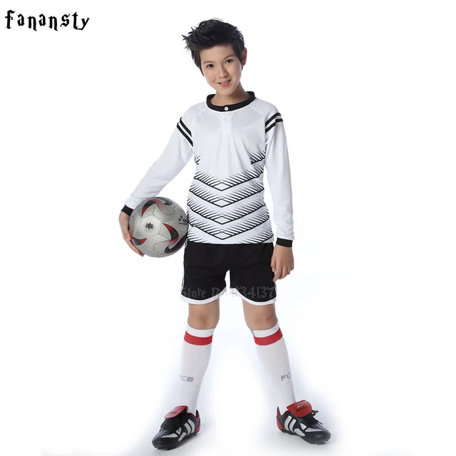 Boys soccer jerseys kids football set good quality football suit