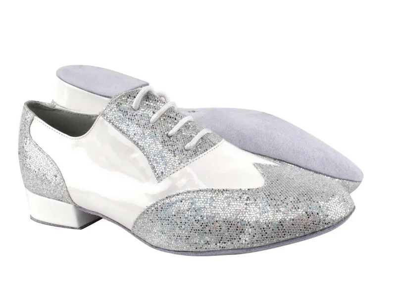 M100101%20107%20Silver%20Scale_F_B_210%20White%20Patent_M