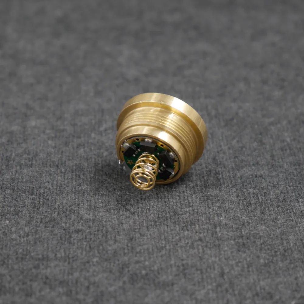 Новый Cree XP L HI V2 6500K 10*7135 IC 1 режим (вкл/выкл) 1600 люмен медный светодиодный модуль